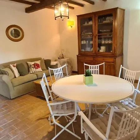 Altes Haus In Rotecastello Mit Grossem Pool By Interhome Casa vacanze San Venanzo